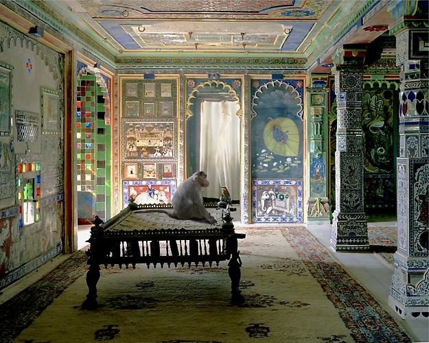 All photographs by Karen Knorr. THE PRIVATE AUDIENCE, AAM KHAS, JUNHA MAHAL, DUNGARPUR.