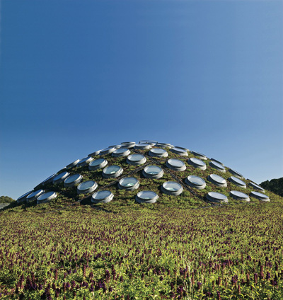 Green roof at California Academy of Sciences, San Francisco, California.  By SWA Group.