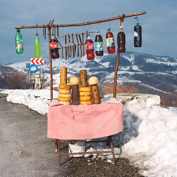 Tessa Bunney: Collecting Wood, Romania