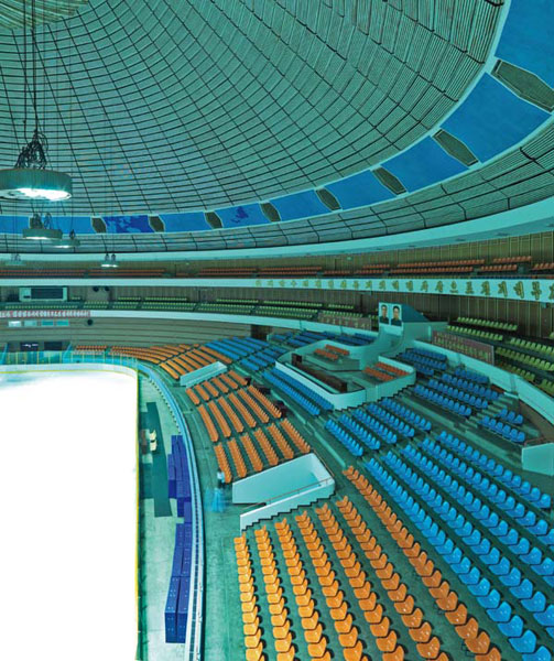 Ice Rink, Pyongyang. Images courtesy of DOM Publishers and Philipp Meuser.