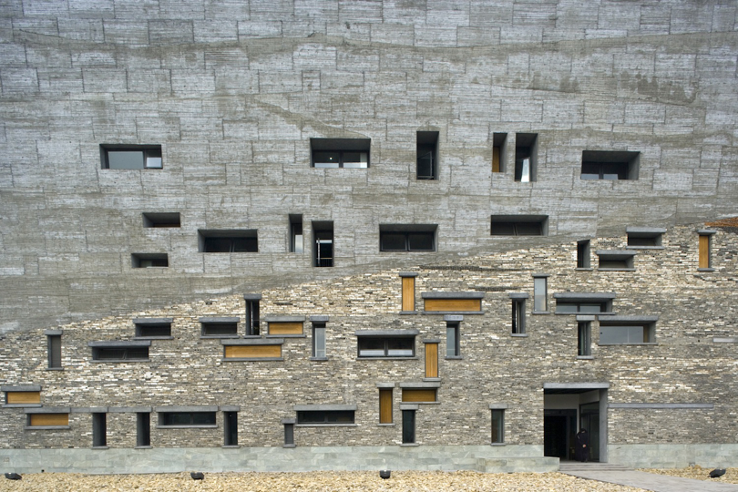 Ningbo History Museum, 2003-2008, Ningbo, China.  Photo by Lv Hengzhong.