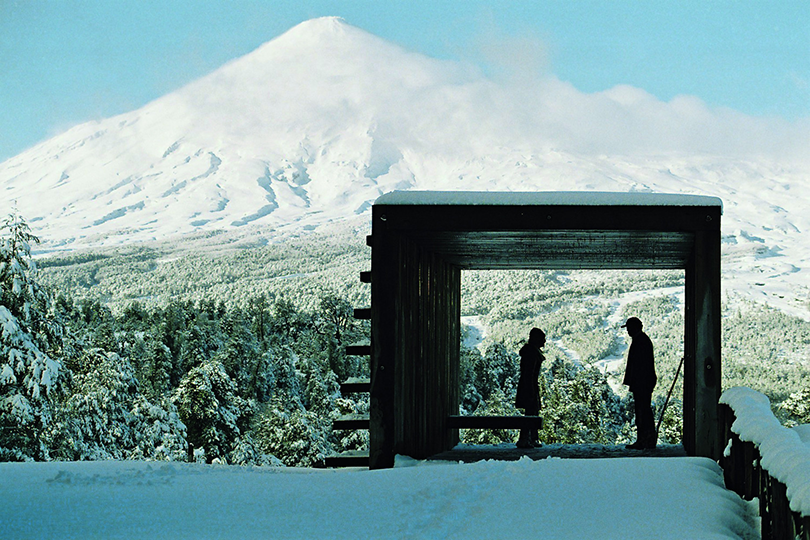 Pinohuacho Observation Desk, Rodrigo Sheward Giordano, Araucania, Chile. Photography: Heidy Ullrich. Copyright Gestalten 2013.