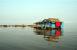 THUMB1110311372-Chanthou-Chhay-c_langslet_floatinghouse_cambodia