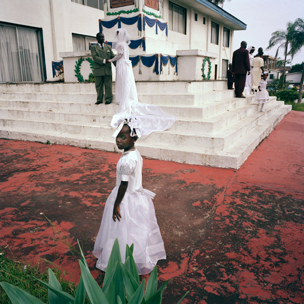 Tim Hetherington Untitled, Liberia, 2005 Digital C-print © Tim Hetherington, Courtesy Yossi Milo Gallery, New York