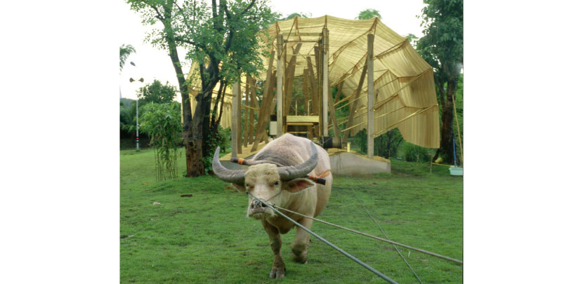 Hybrid muscle interior, an electronics recharging station in Thailand