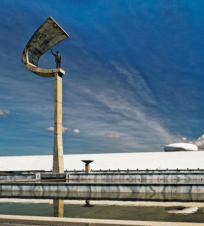 Juscelino Kubitschek Memorial, Brasilia, Brazil.  Oscar Niemeyer, 1980. Photography courtesy of Rizzoli USA (Click image to enlarge)