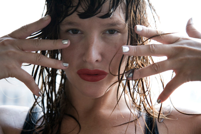 paz page3 Paz de la Huerta