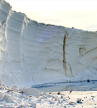 Doug Aitken, Altered Earth,  2012. © Commissioned and produced by the LUMA foundation. 