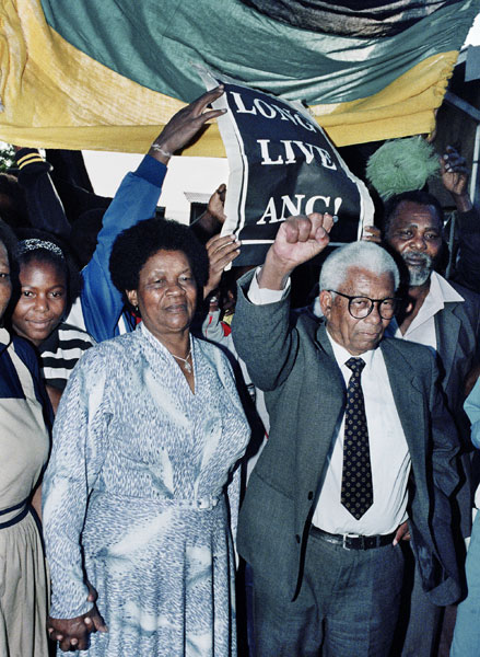 Greame Williams, Sisulu released. South Africa, Soweto, 1989. © Greame Williams.