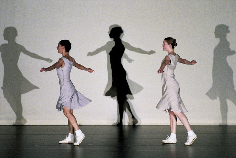 <em>Fase: Four movements to the music of Steve Reich</em> 1982 ©:Anne Teresa DeKeersmaeker  Photocredit: Herman Soreloos