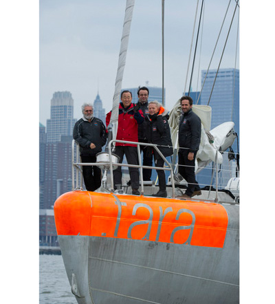 Ban Ki-moon, the General secretary of United Nations visiting Tara in NYC with Romain Troublé, agnès b. and André Abreu